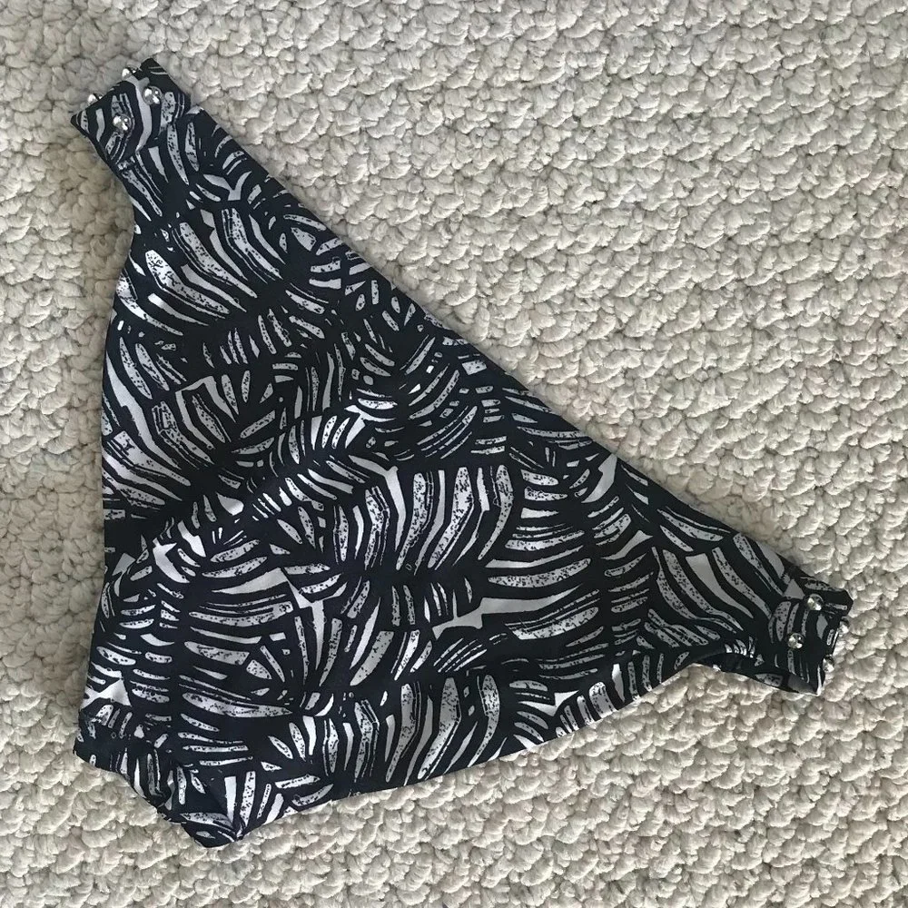 H&M Swimwear Briefs Side Details 6
